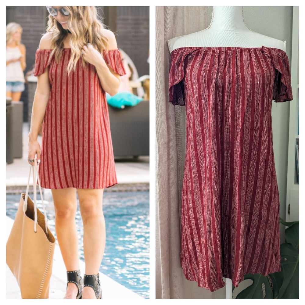 Everly Red Stripes Off the Shoulder Shift Dress Small